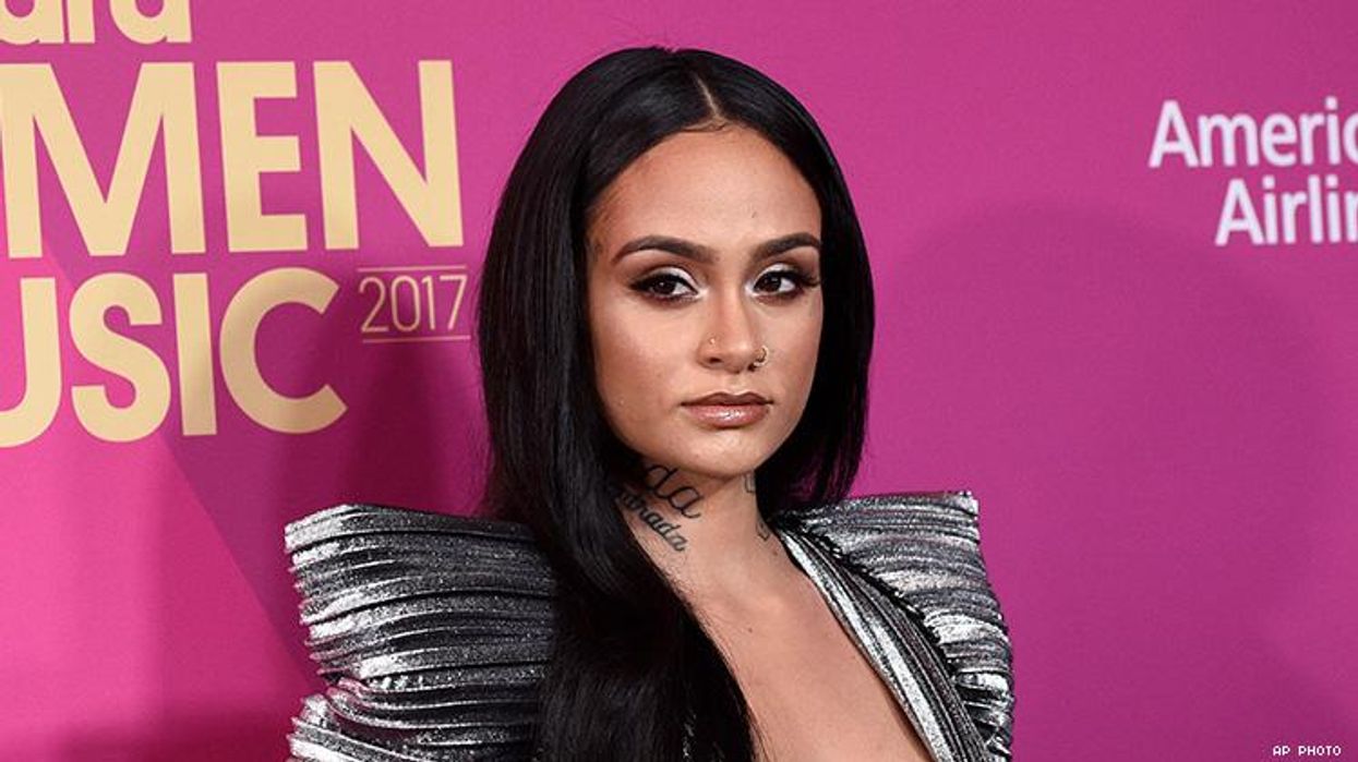 <p>Kehlani Claps Back at Critics Deriding Her for Being Queer & Pregnant</p>