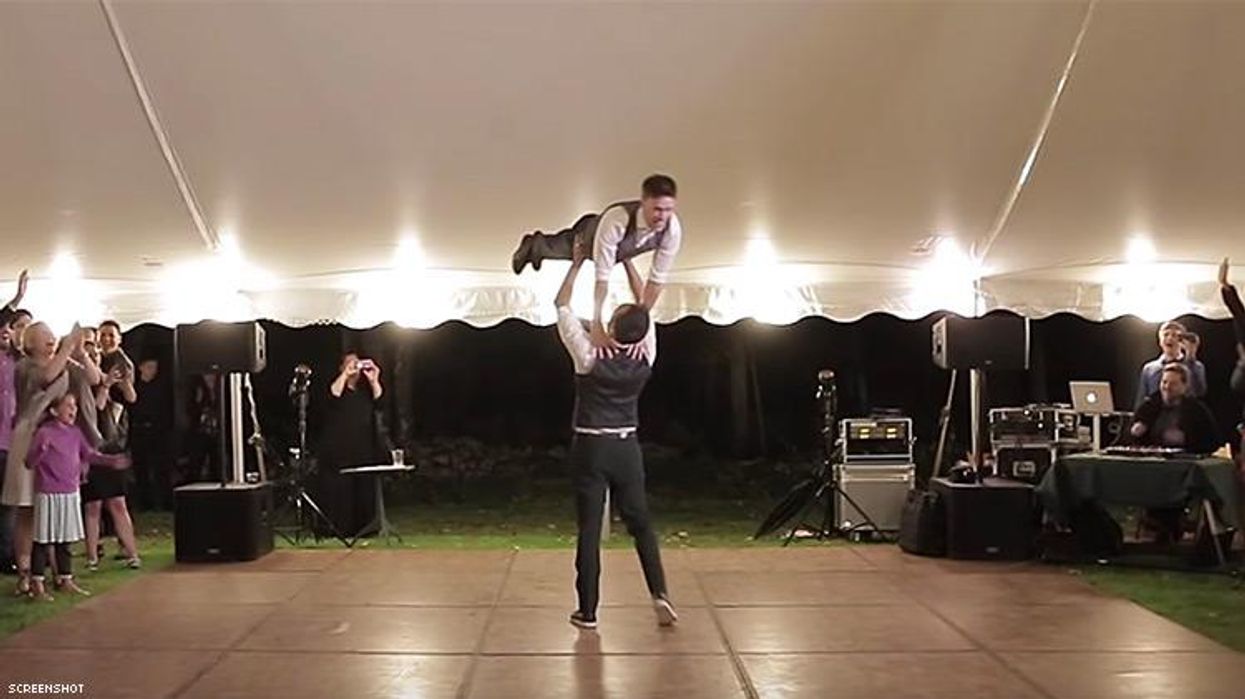 <p>Grooms’ Incredible First Dance Ends with the Lift from <em>Dirty Dancing</em></p>