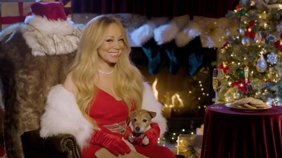Mariah's Festive Insta Post Proves It's Basically Christmas Already