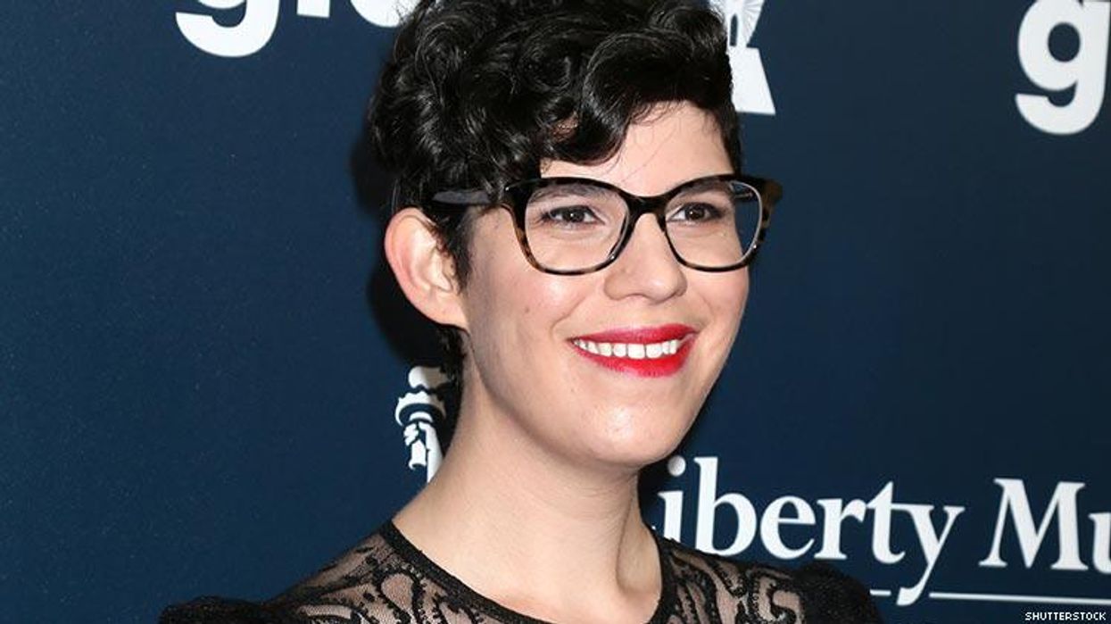 <p>Rebecca Sugar Opens Up About Being Non-binary</p>