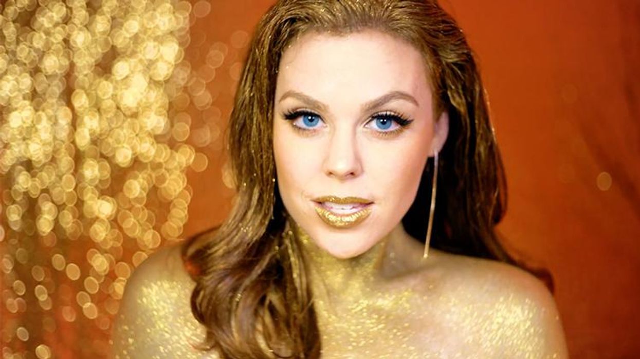 <p>Emily Thomas Gives Into Temptation in Gender-Flipped Video for 'Taste of You'</p>