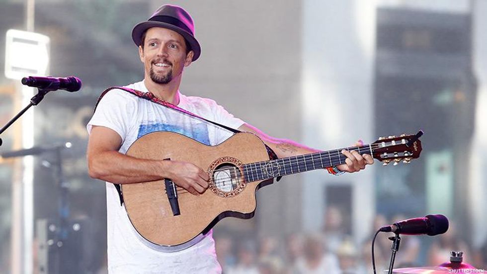 Jason Mraz May Have Just Come Out as Bisexual