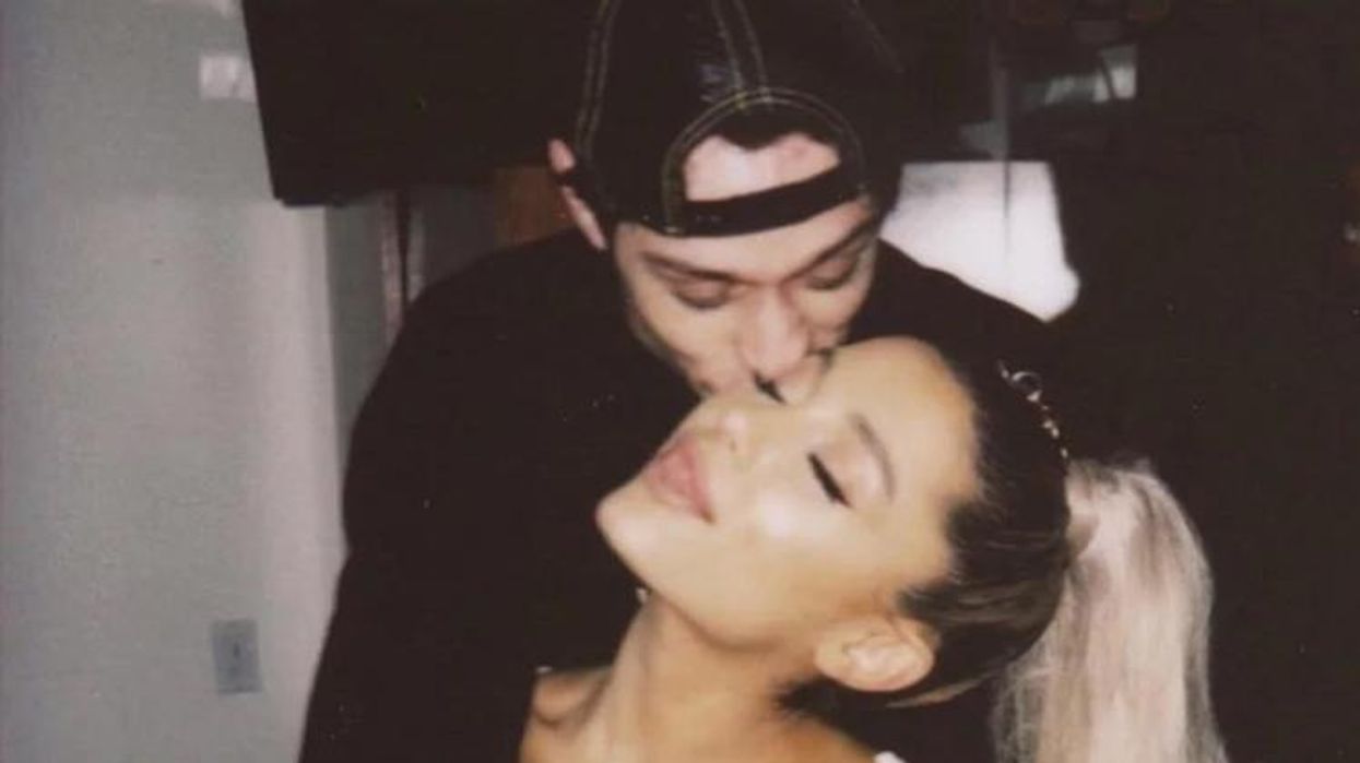 <p>Ariana Grande & Pete Davidson Are Reportedly Engaged and People Are...Happy?</p>