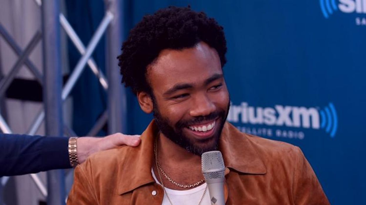 <p>Donald Glover on Lando's Sexuality: 'How Can You Not Be Pansexual in Space?'</p>