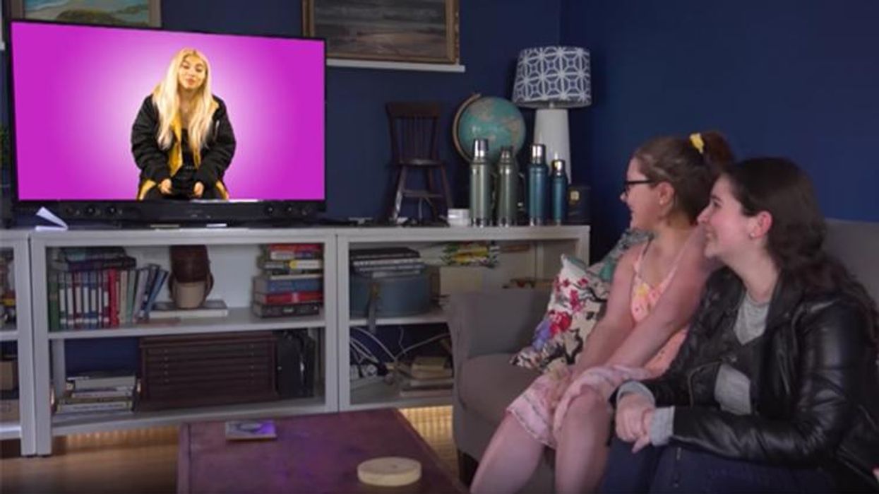 <p>Hayley Kiyoko Helped a Fan Ask Her Girlfriend to Prom—and It's the Sweetest Thing Ever!</p>