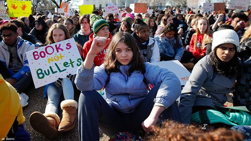 These Students Protesting Gun Violence Are Incredibly Inspiring