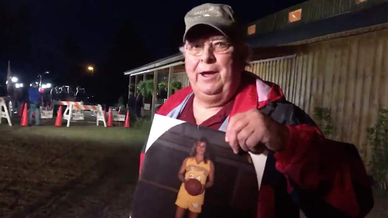 <p>After His Gay Daughter Killed Herself, Man Begs Alabamians to Vote Against Roy Moore</p>