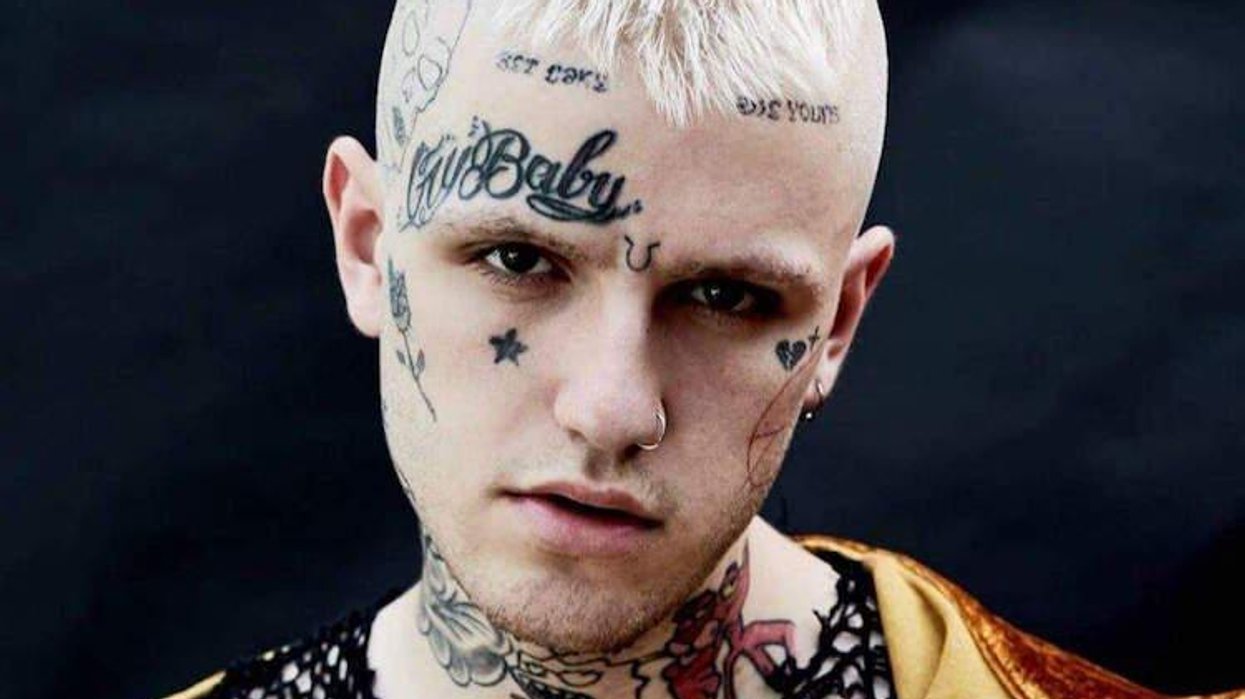 Bi Rapper Lil Peep Passes Away at the Age of 21