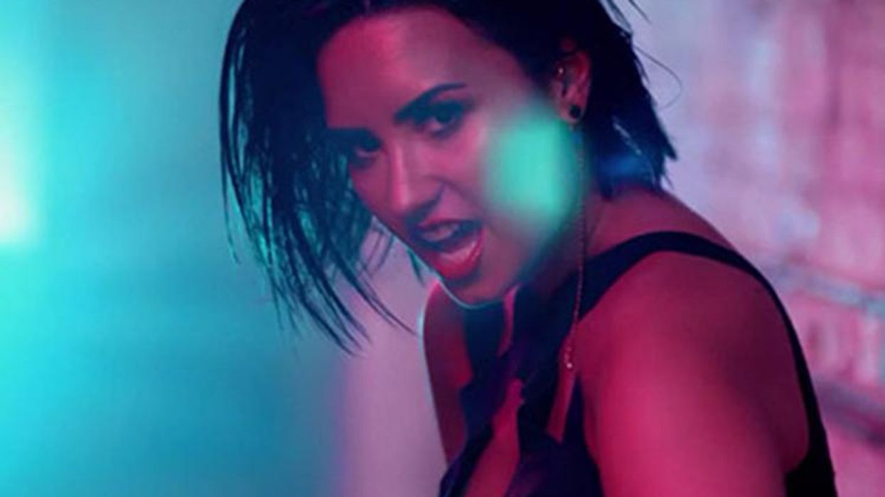 <p>Demi Lovato May Have a Girlfriend and Queer Women Everywhere Are Losing It</p>