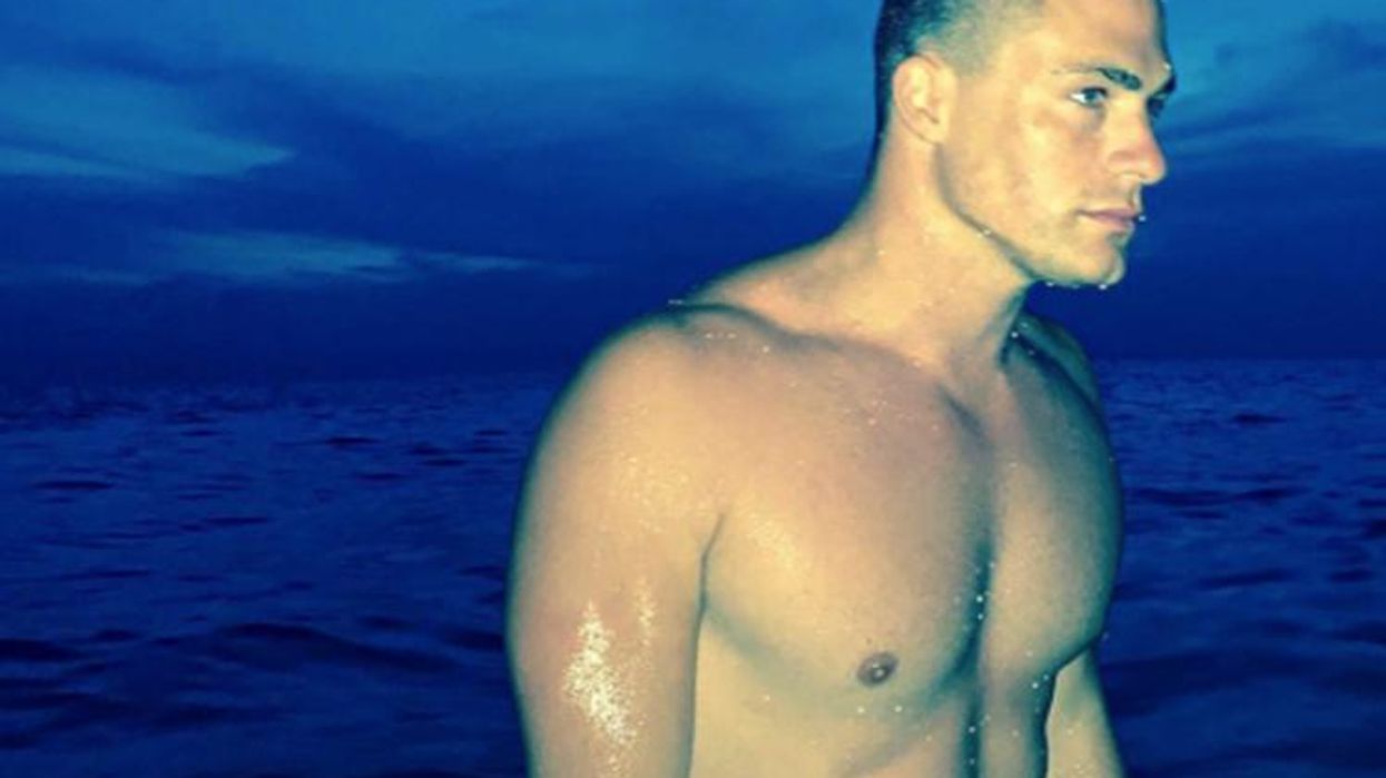 <p>Colton Haynes Celebrated the Full Moon by Flashing His Full Moon</p>