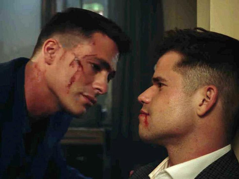 Colton Haynes & Charlie Carver Make Out on Newest Episode of 'Teen Wolf'