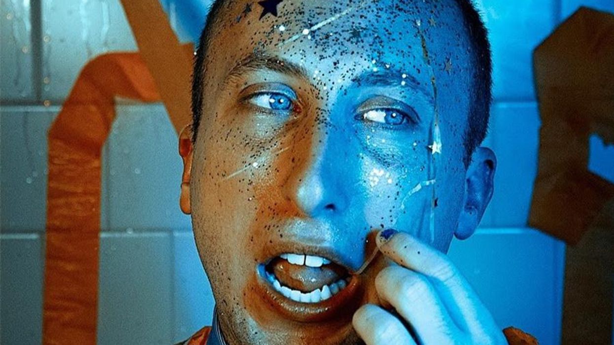 <p>This Gay Comedian Is Using Humor to Shed Light on Issues in the LGBT Community</p>