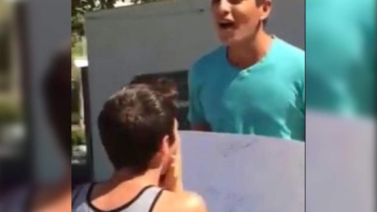 <p>A Gay Teen Asked His BF to Go to Homecoming With Him in the Cutest Way</p>