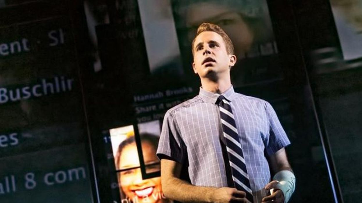 <p>5 Reasons Why We're Obsessed With <em>Dear Evan Hansen</em></p>