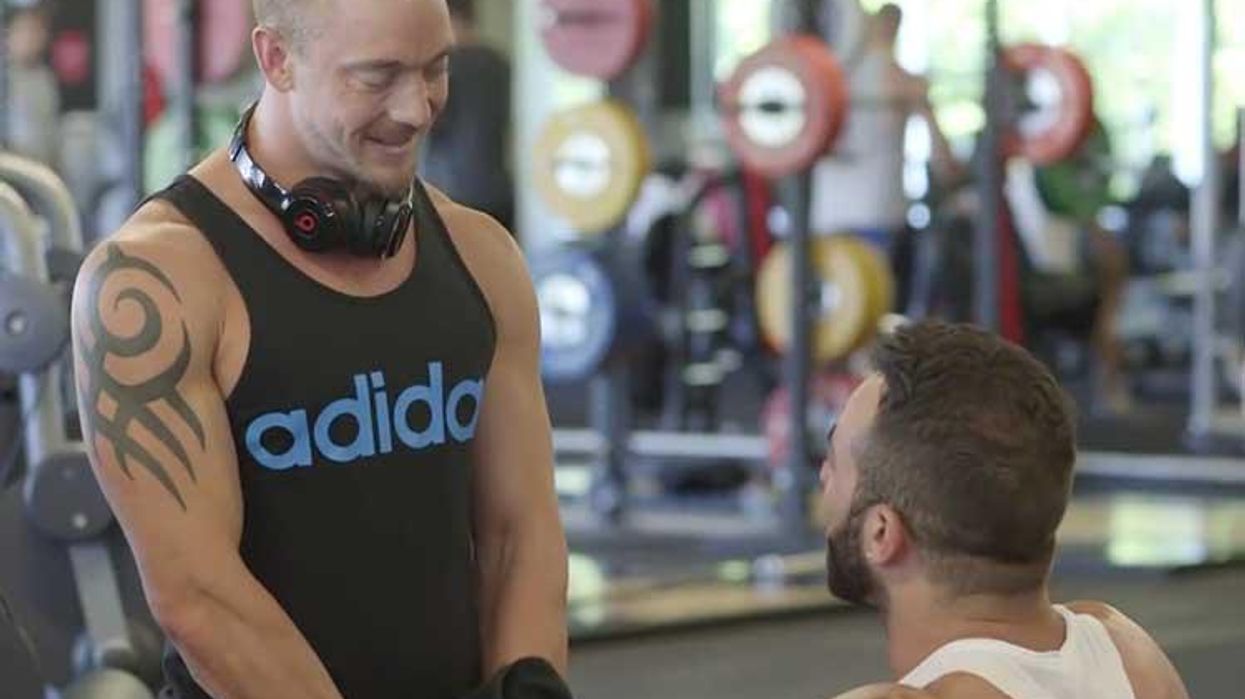 <p>This Swole Sweetheart's Gym Proposal to his Boyfriend Will Melt Your Heart</p>