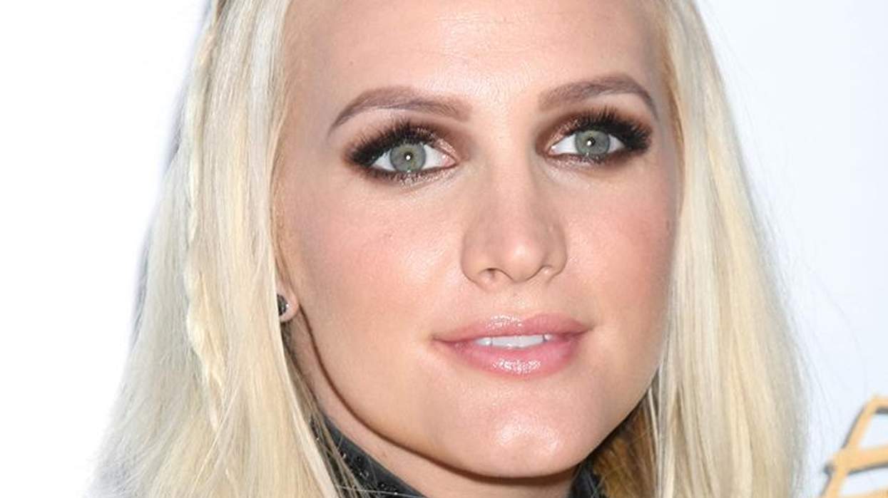 <p>Praise the Pop Gods Because Ashlee Simpson Is Returning to Music in 2017</p>