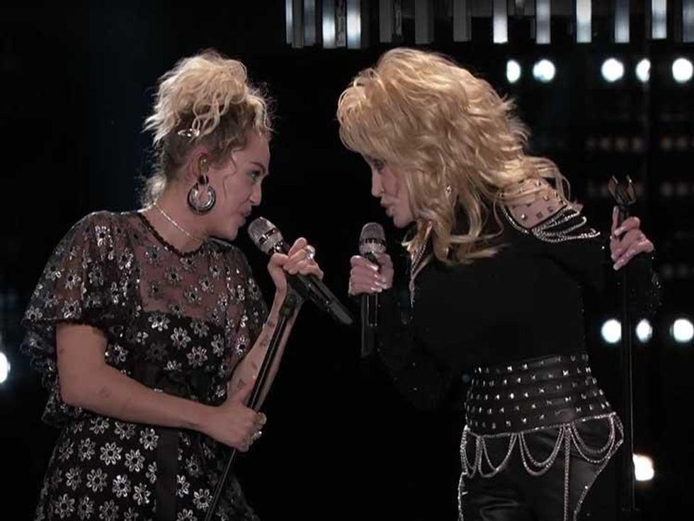 Dolly Parton, Miley Cyrus, And Pentatonix Slay 'Jolene' On 'The Voice'