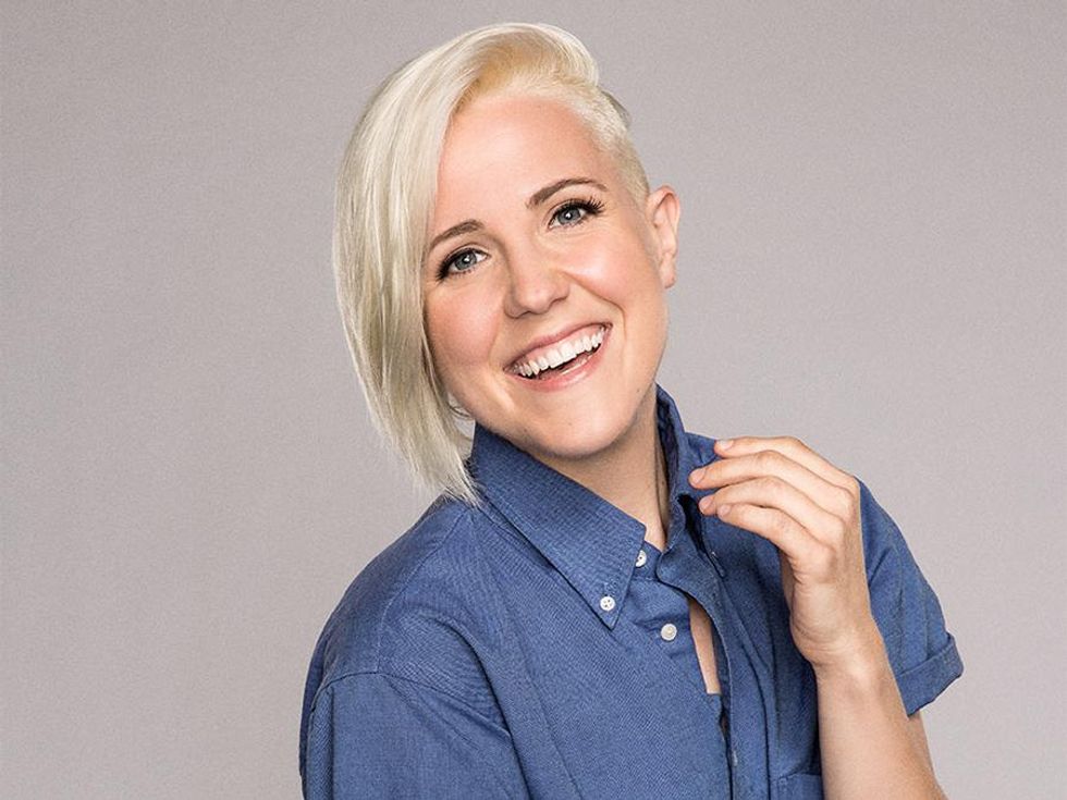 Hannah Hart Turns the Page on Her Fully Loaded Life 