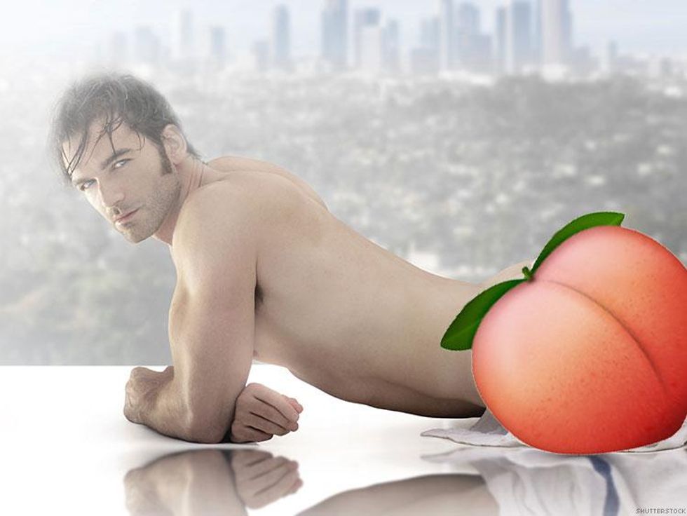 Apple Ruined Everything Now that Its Peach Emoji Looks Like a Peach and Not a Butt 