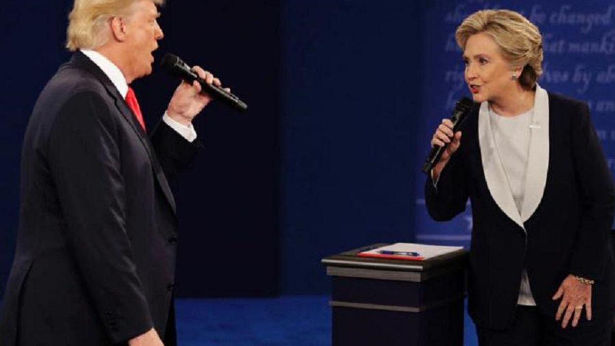 <p>30 Notable Moments from the Second Presidential Debate from Hell</p>