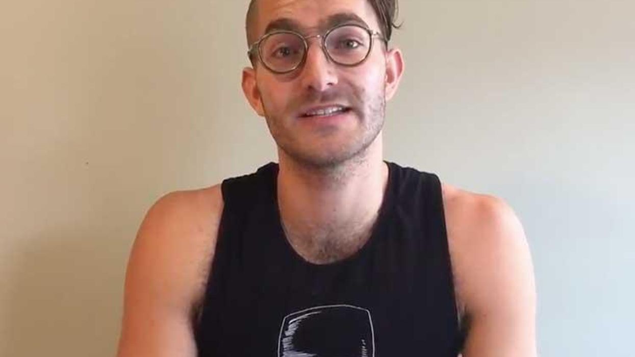 How to Come Out as a Bisexual Man to Women