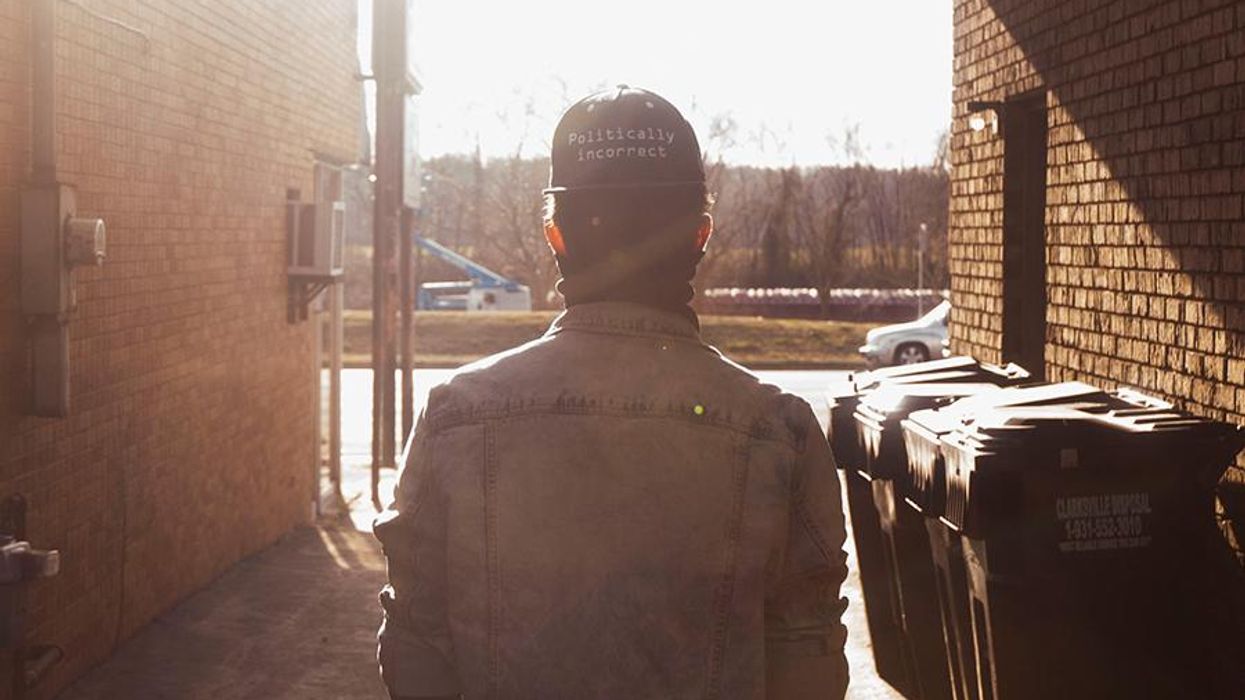 <p>8 Things I'm Sorry for on Behalf of All Gay Men</p>