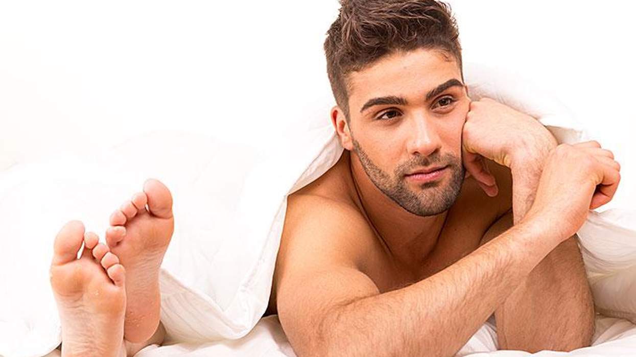 <p>16 Signs Your Gay Relationship Is Over</p>