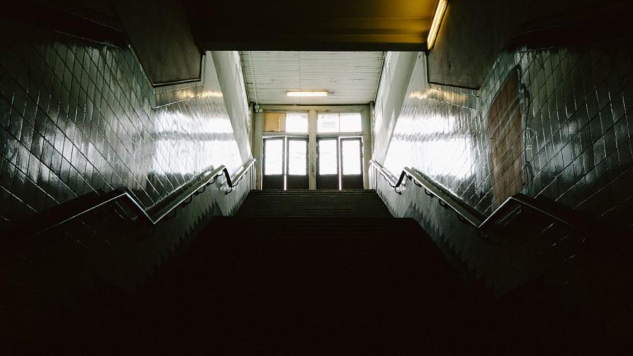 5 Ways to Survive High School When You're in the Closet