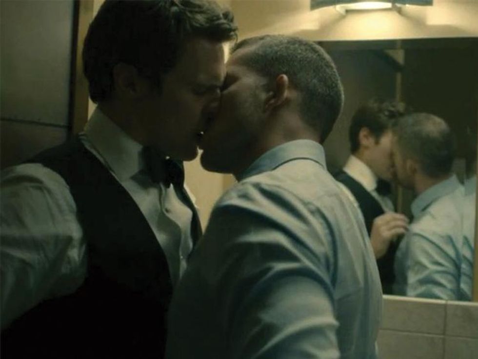 10 Hot Man-on-Man Kisses That Will Make You Melt