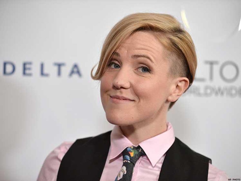 Drink Your Way Across the U.S. with Hannah Hart and Her New Food Network Series 