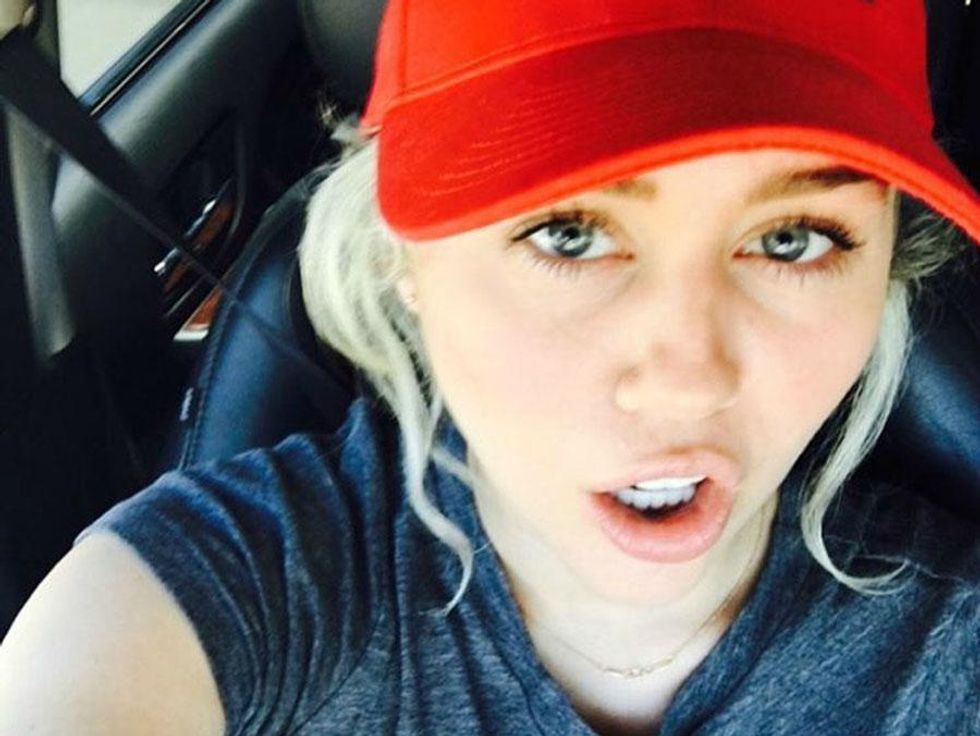 Miley Cyrus Mocks Trump With Fabulous Hat 
