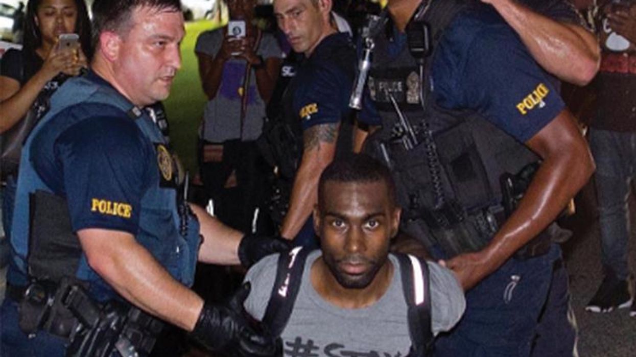 <p>Despite His Arrest, #BlackLivesMatter Activist DeRay Mckesson Isn't Afraid to Keep Telling the Truth</p>
