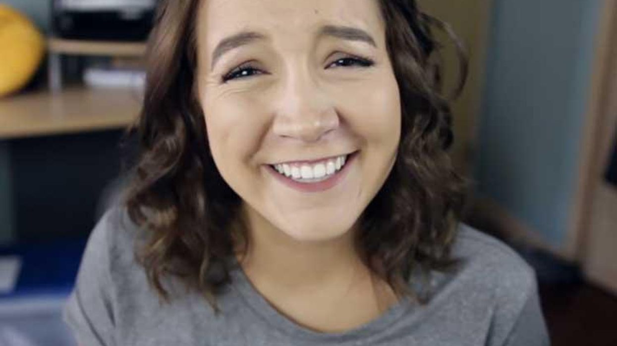 This Bi Vlogger Reading Old Diary Entries Will Make You Laugh and Cry