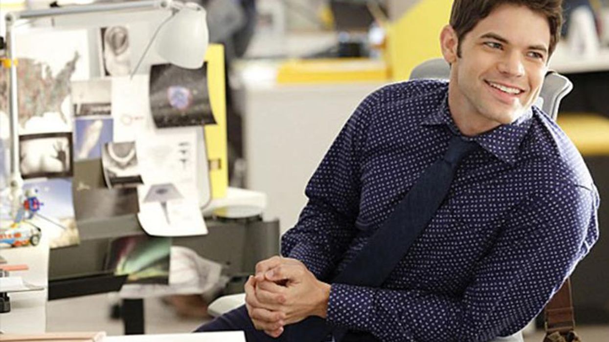 <p><em>Supergirl</em> Star Tries to Be the Hero His Trapped Lesbian Cousin Needs</p>