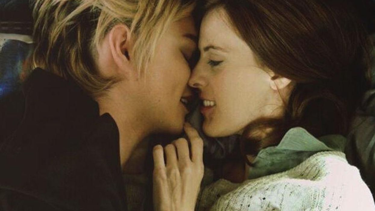 <p><em>Honeyglue</em> Filmmakers Talk the Gender-Defying Love Story That Will Have You Bawling in the Theater</p>