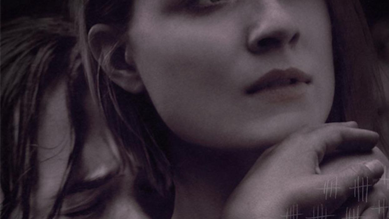 <p>Ellen Page and Evan Rachel Wood Are Giving Us Post-Apocalyptic Feels In This Into the Forest Trailer </p>