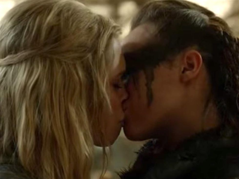 Eliza Taylor Breaks Our Hearts Discussing Clarke and Lexa's Love Story at Wonder Con