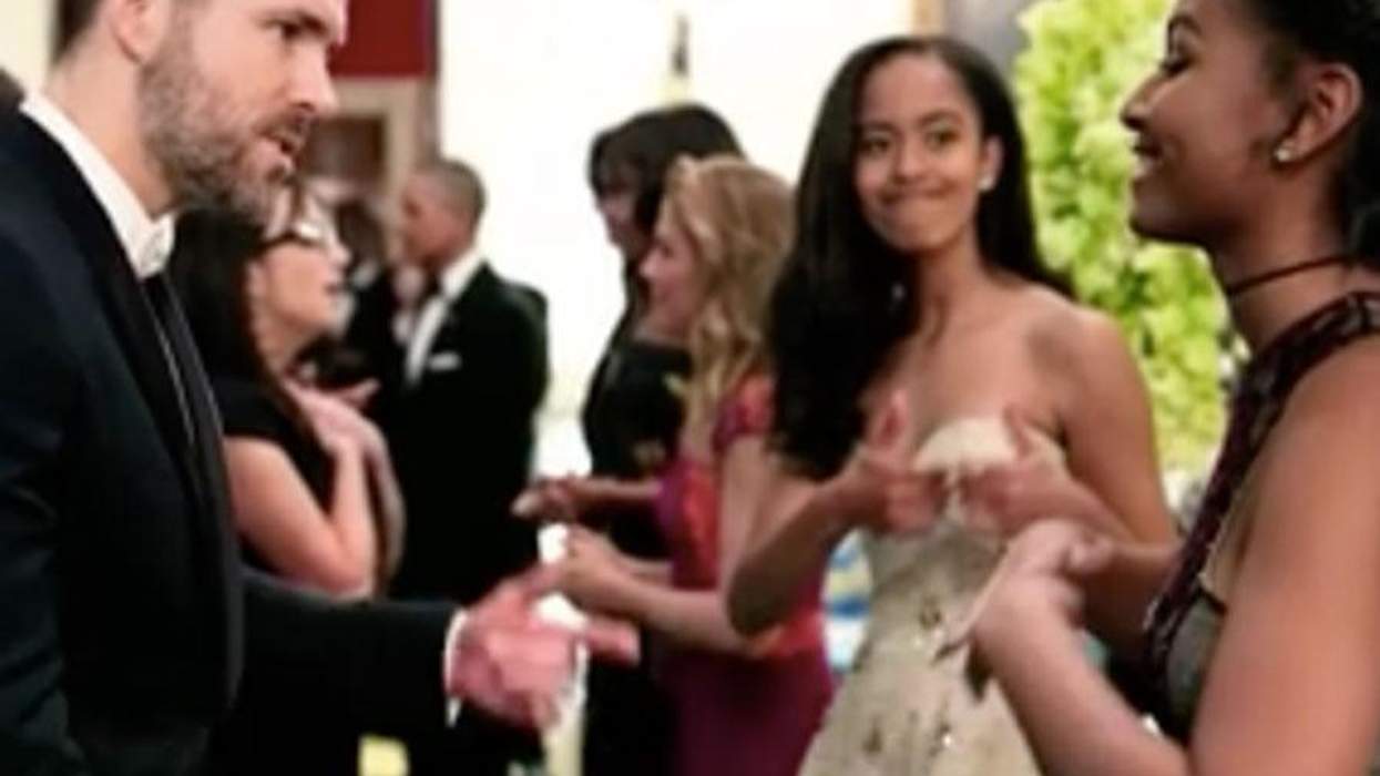<p>Sasha and Malia Obama Steal the Show at Their First State Dinner</p>