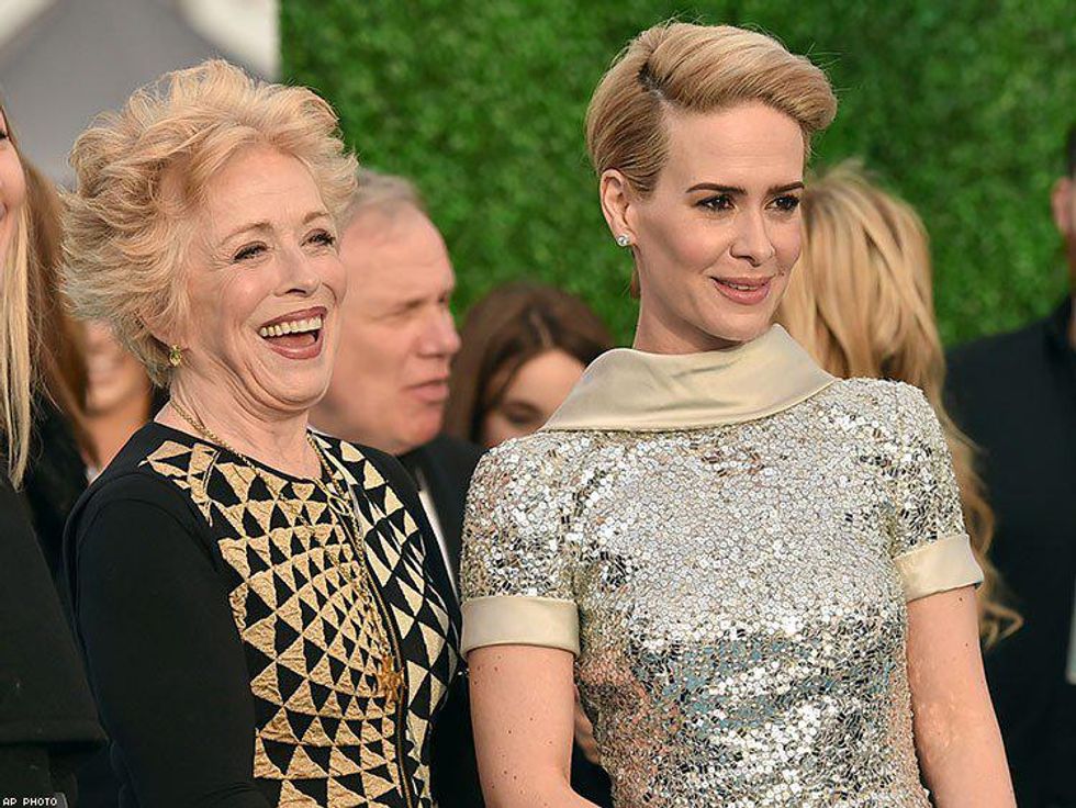 WATCH: Sarah Paulson Adorably Shares Girlfriend Holland Taylor's Review of Her American Crime Story Performance