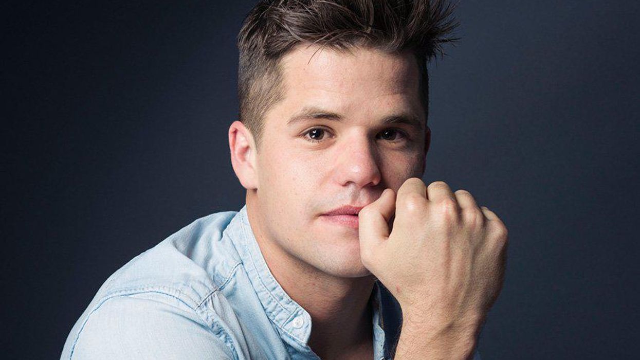 <p><em>Teen Wolf</em> Hunk, Charlie Carver, Comes Out</p>
