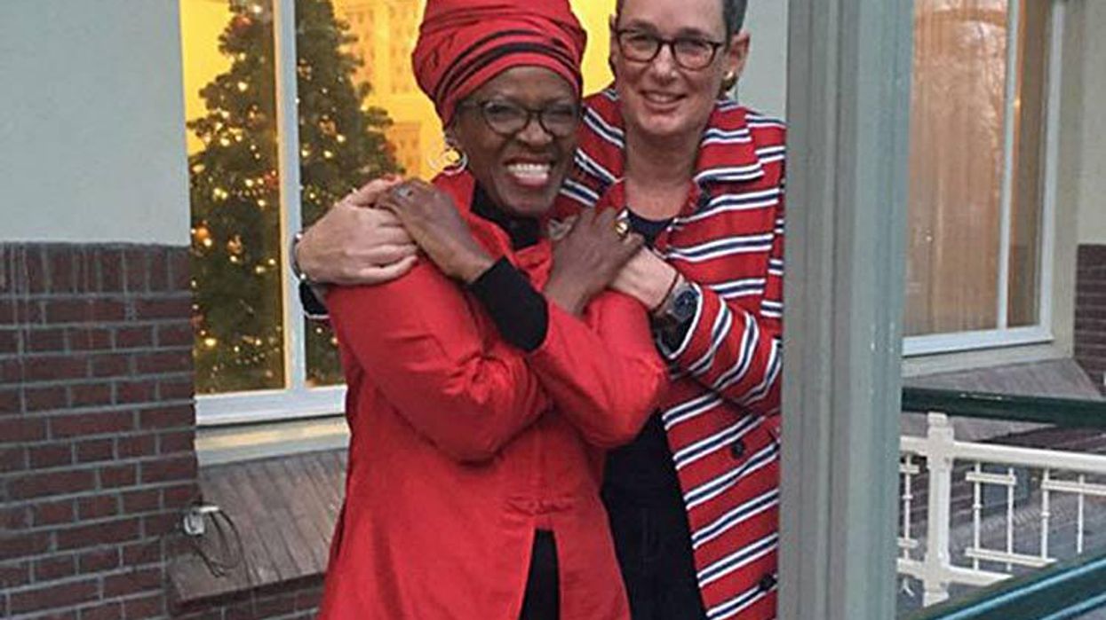 <p>Archbishop Tutu's Daughter Marries a Woman </p>
