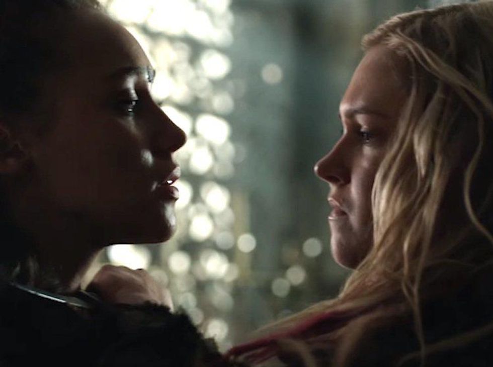WATCH: Clarke and Lexa Are Back in Action in New, Extended Trailer for The 100