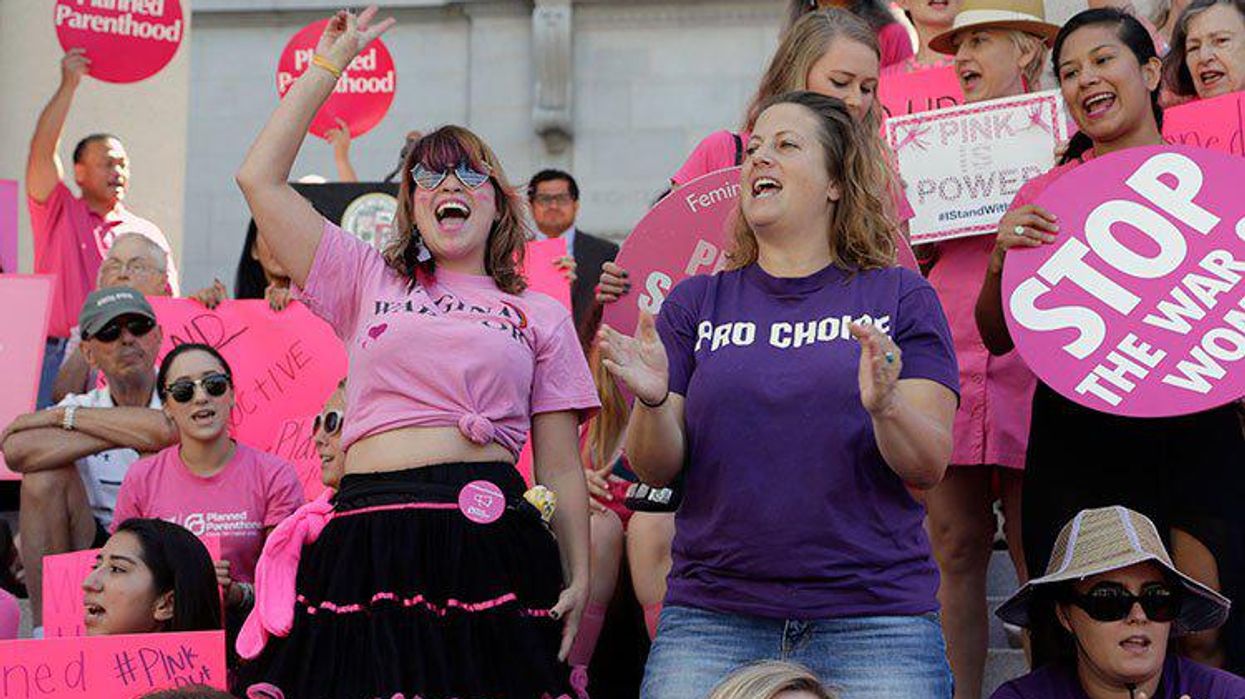 <p>A Love Letter from a Queer Woman to Planned Parenthood</p>