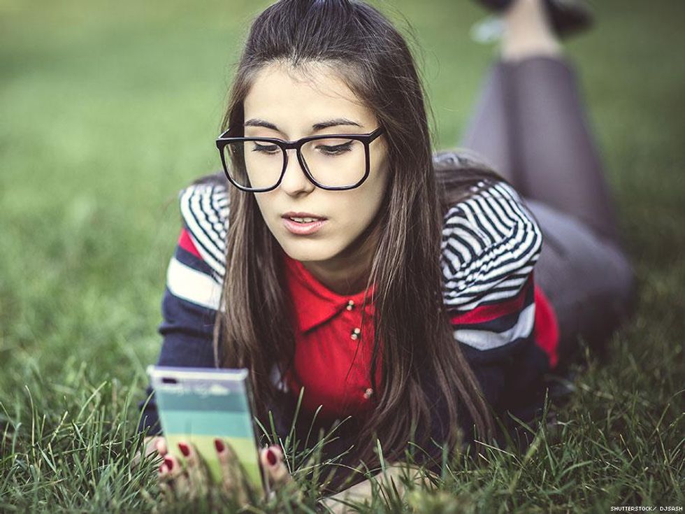 8 Openers To Start Conversations With Girls On Dating Apps