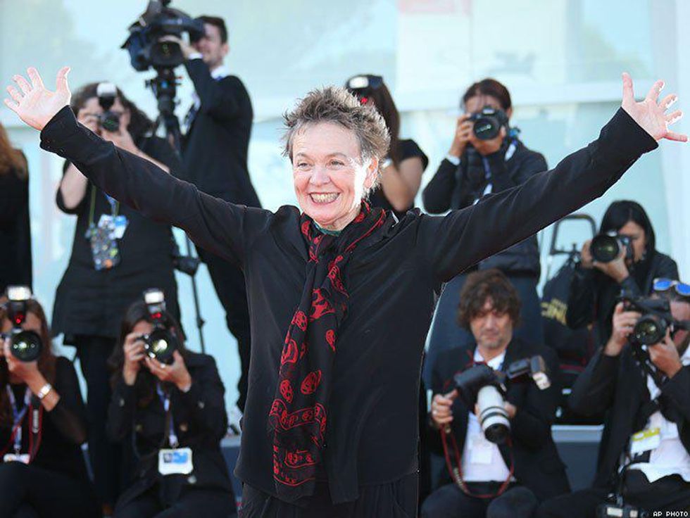 Performance Artist Laurie Anderson Marries a Woman in Impromptu San Francisco Wedding