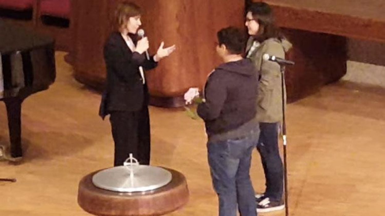 Carrie Brownstein Spontaneously Officiates Lesbian Wedding in Touching Video (Amy Poehler Helps)