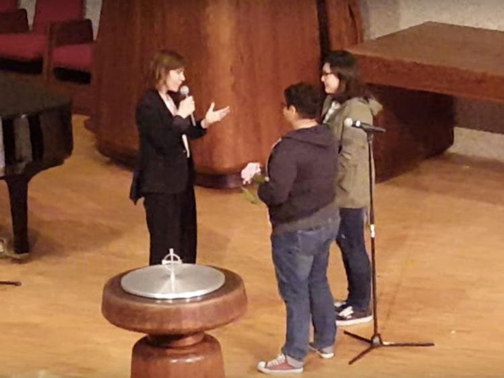 Carrie Brownstein Spontaneously Officiates Lesbian Wedding in Touching Video (Amy Poehler Helps)