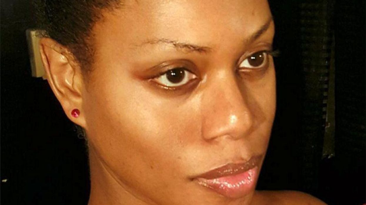 <p>Laverne Cox Stuns in Natural Selfie on Instagram</p>