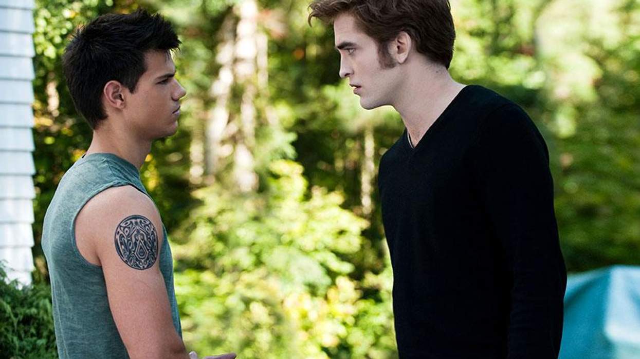 <p>6 Reasons Stephenie Meyer Should Write a Queer Version of <em>Twilight</em></p>