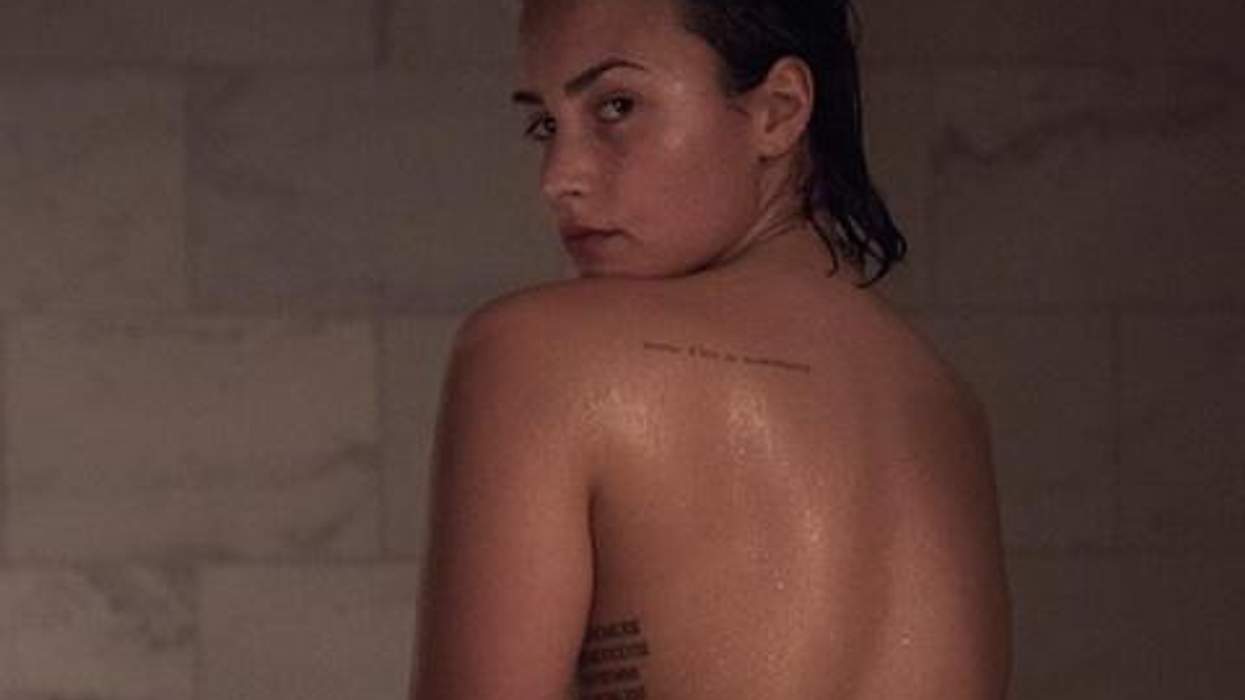 <p>Pic of the Day: Demi Lovato Makes Waves with Inspiring Nude and Makeup-Free Photo Shoot</p>